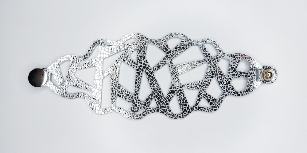 B20 strobe leather bracelet creation 24