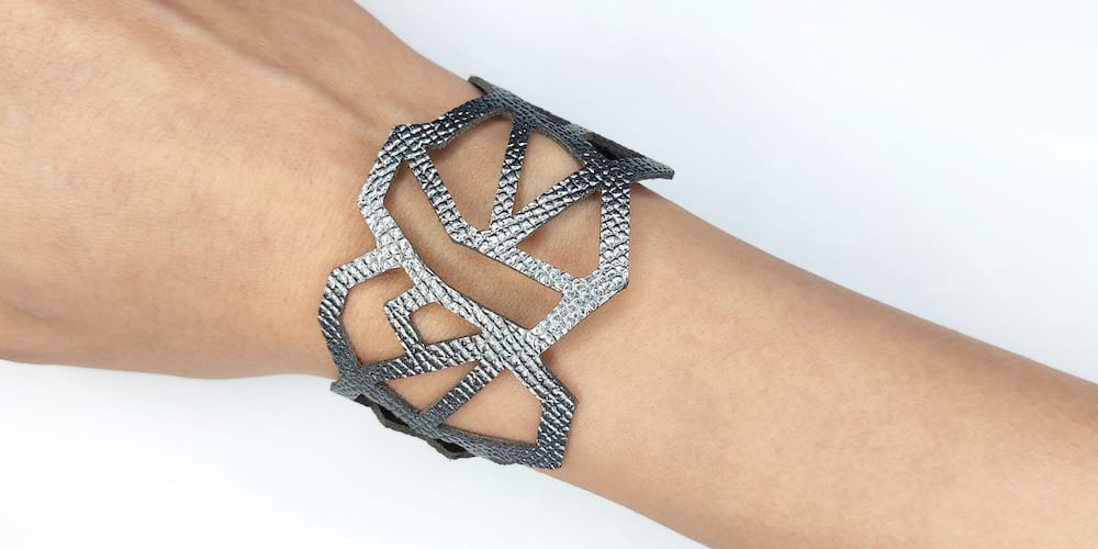 B3 silver fragments leather bracelet creation 2 1