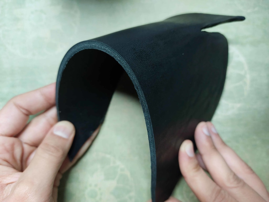 Choosing the right leather for your Cricut leather bracelet