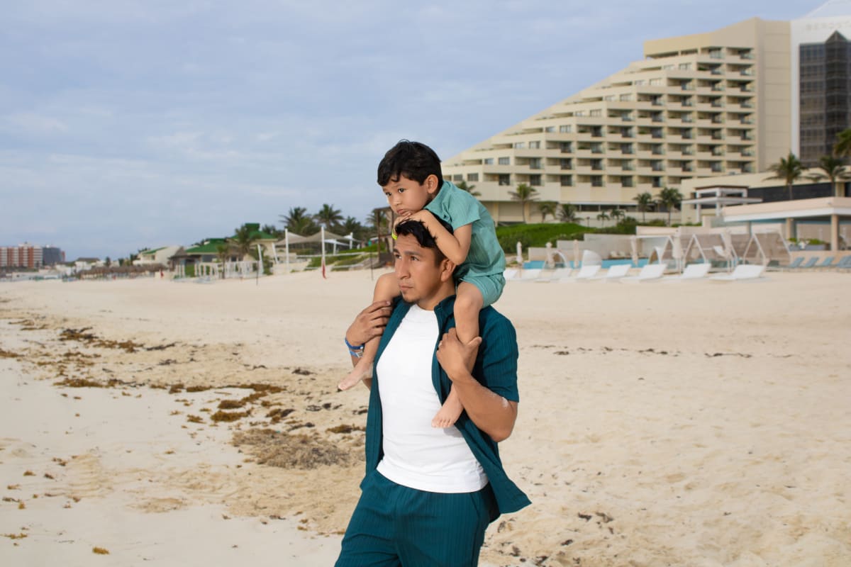 Sesión familiar en la playa - foto 15