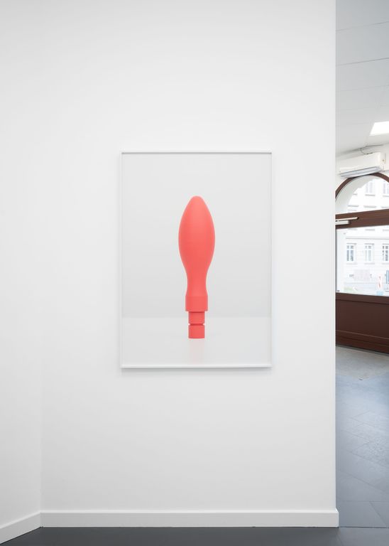 Installation view of Carsten Becker – Norm at Galerie Konstanze Wolter, 2022