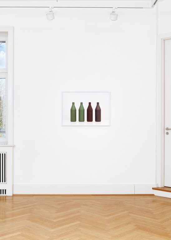 Installation view of Gläsern at Schloss Biesdorf, 2025