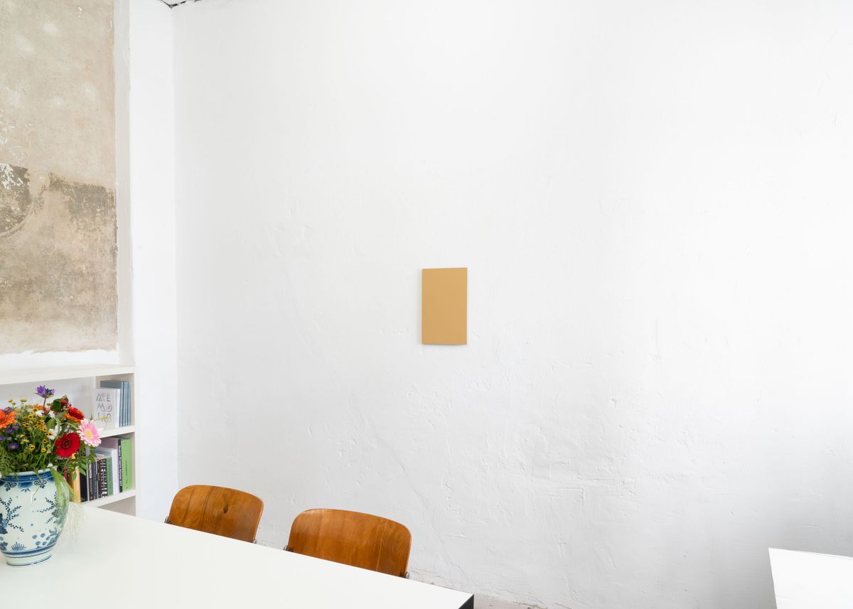 Installation view of Carsten Becker – RAL at Frontviews, 2018