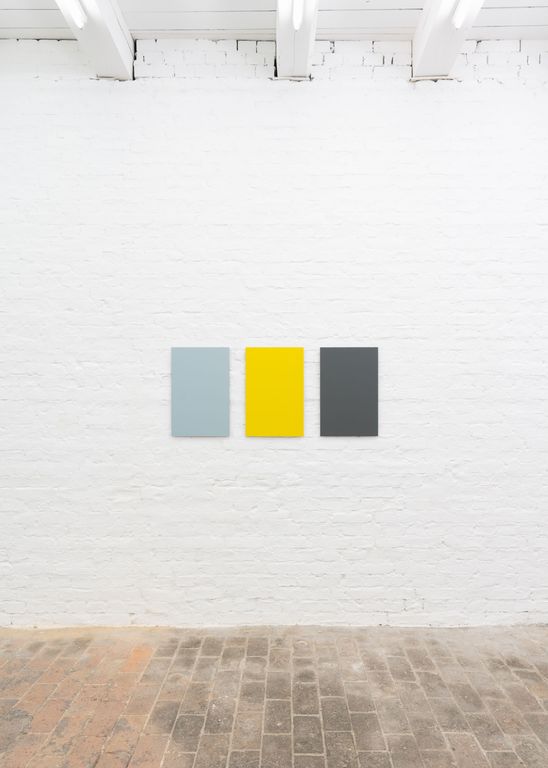 Installation view of Carsten Becker – RAL at Frontviews, 2018