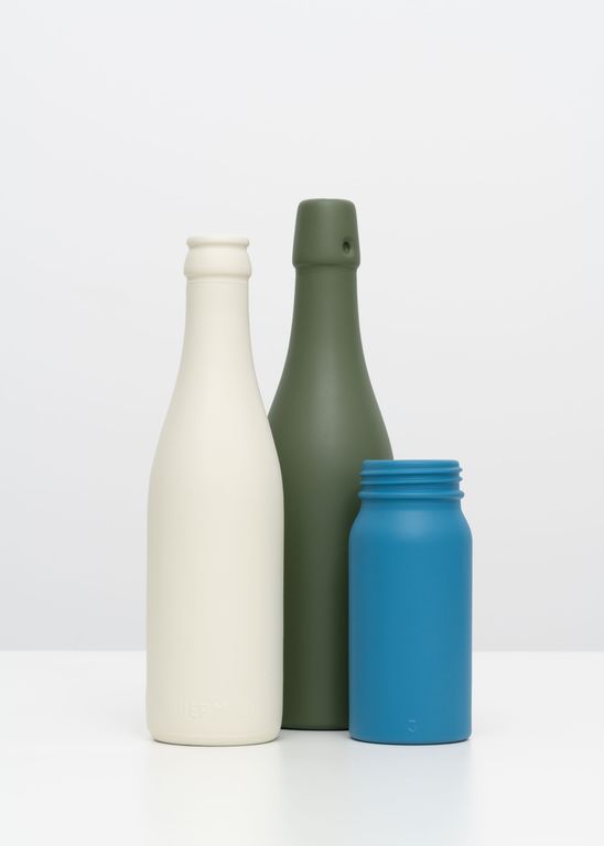 Dauermilch (Alabaster White, Olive Green, Riviera Blue), 2025.