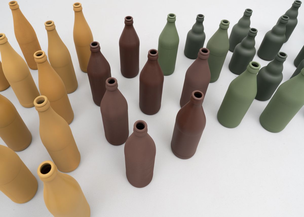 The pack (das Rudel), 2023. Enamel on glass bottles, 170 x 75 x 26 cm (dimensions variable). From the series DIN – RAL painted DIN parts. - Detail 2