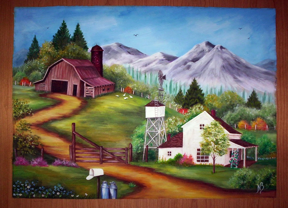 Granja con fondo de montañas