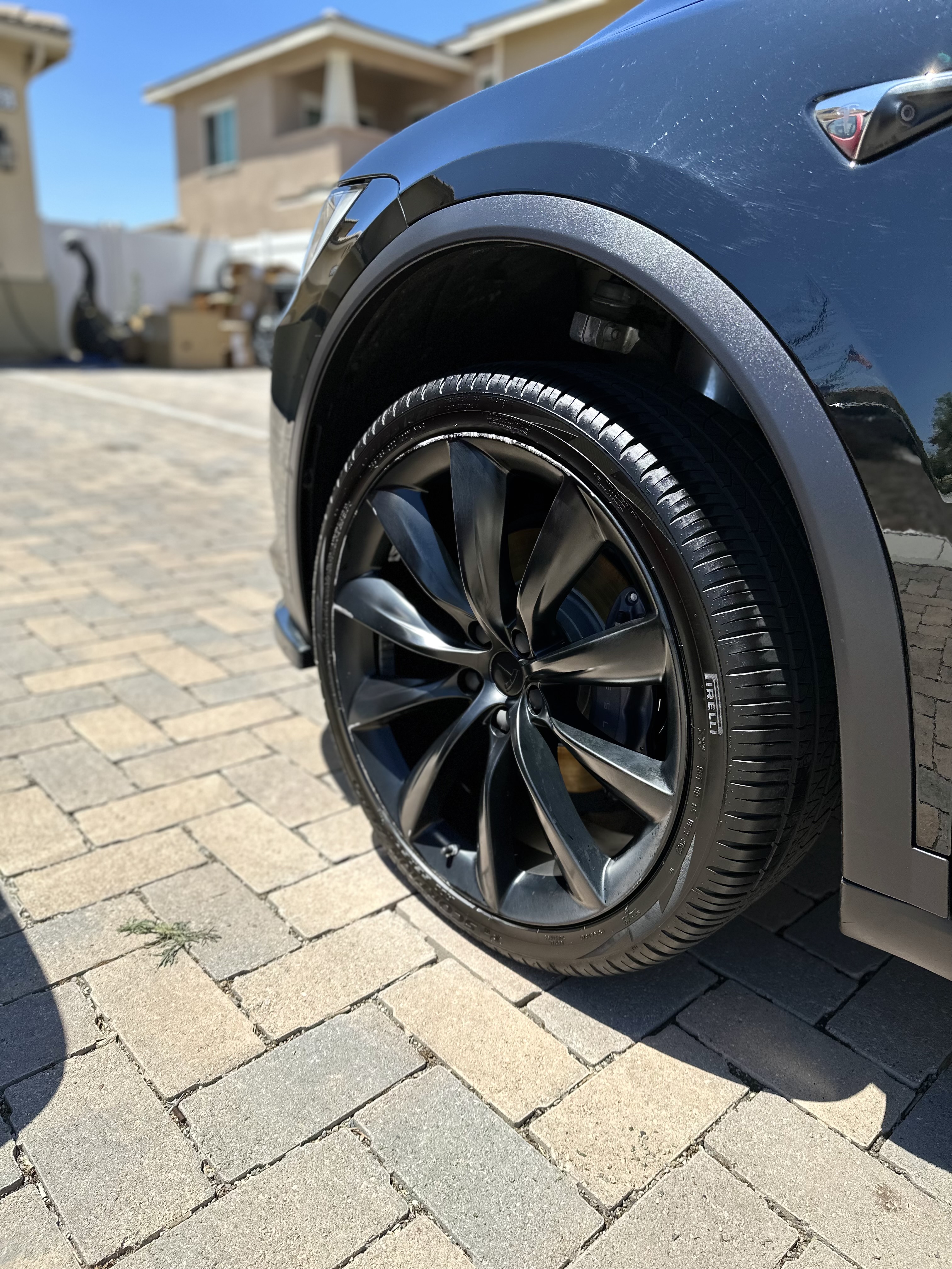 After mobile detailing rim cleaning on a Tesla Model X by CDA Auto Styling