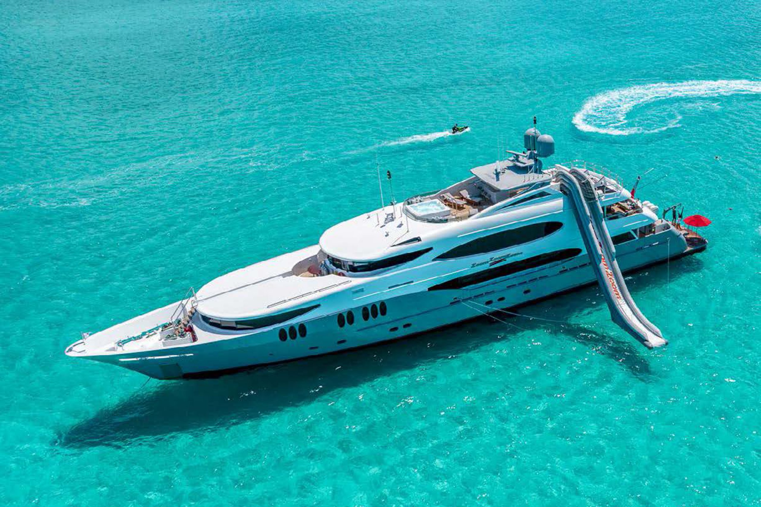 Zoom Zoom Zoom Yacht For Charter Y.CO