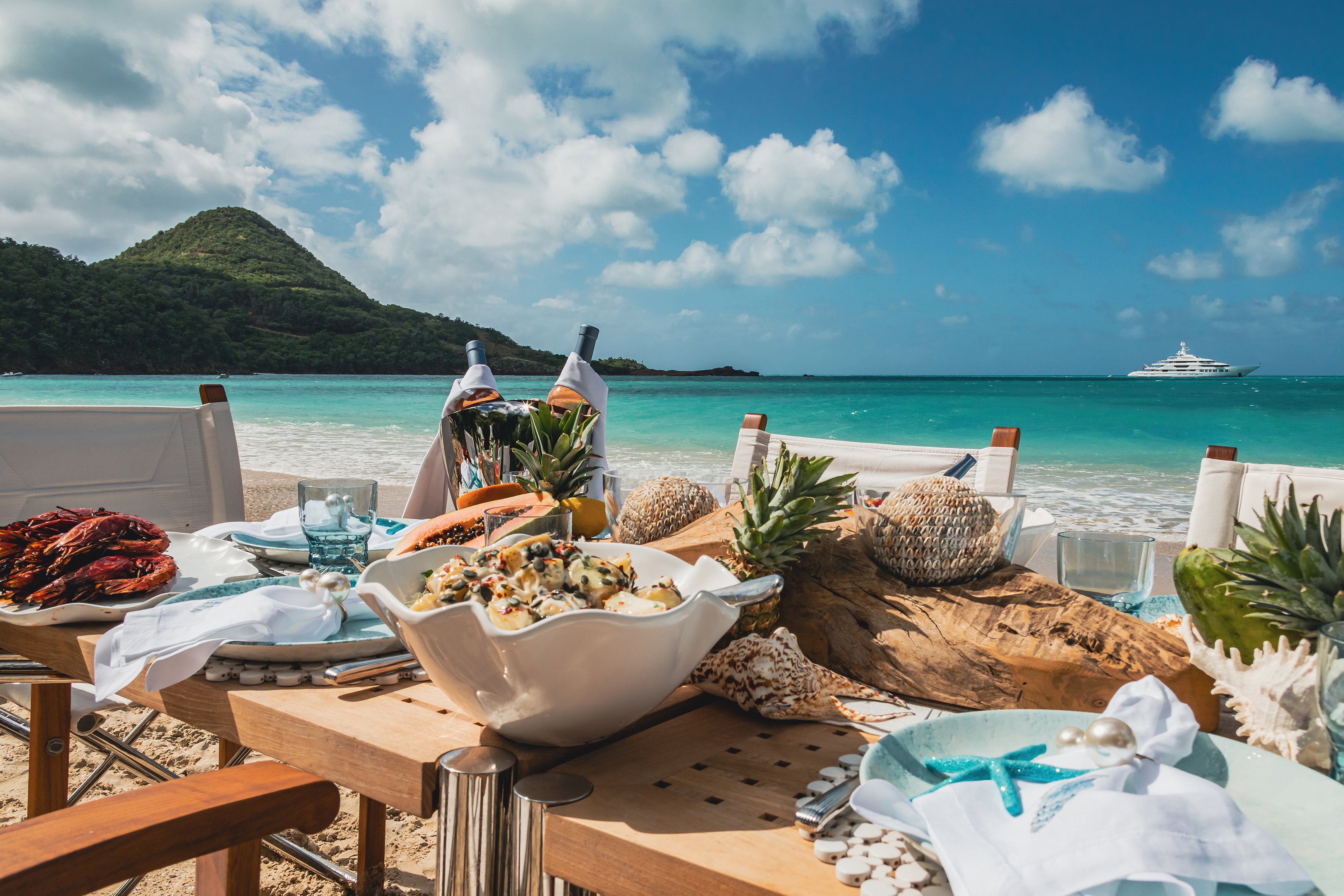 Top 10 Must-Try Caribbean Foods & Drinks | Y.CO