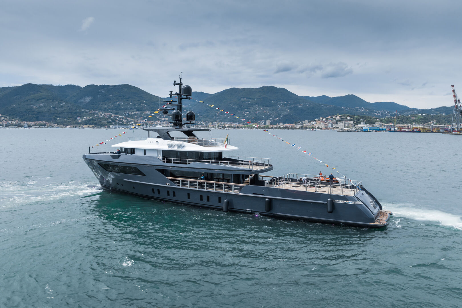 M | Sanlorenzo Motor Yacht | Y.CO