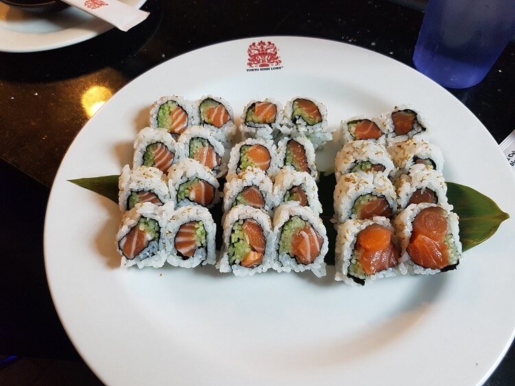 Tokyo Sushi Loha