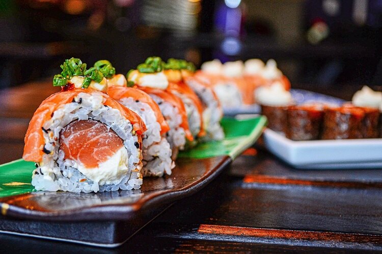 Eight Sushi Lounge