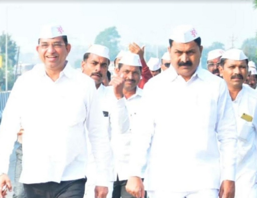 १ नोव्हेंबर २००५ पूर्वी नियुक्त शिक्षक व शिक्षकेतर कर्मचाऱ्यांना जुनी पेन्शन योजना लागू करावी यासाठी जुनी पेन्शन दिंडी आंदोलन