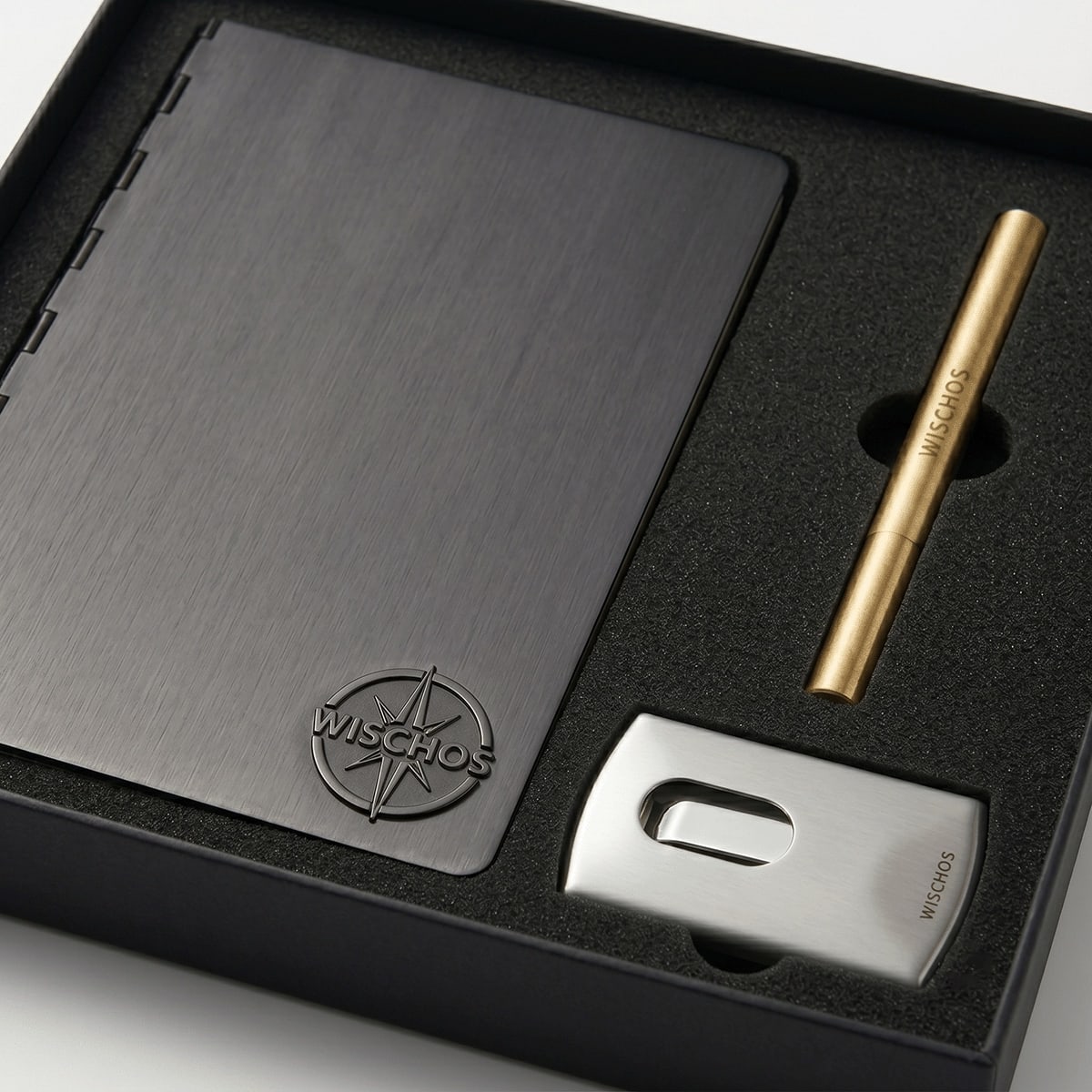 Wischos Meeting Kit with anodised aluminium notebook, brass pen and stainless-steel business card case