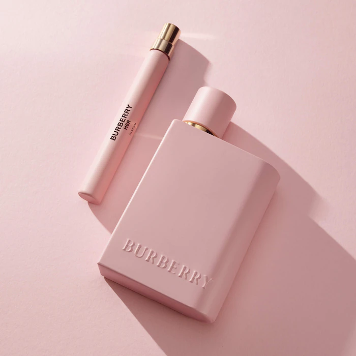 BURBERRY  Her Parfum with Cherry