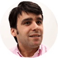 Carlos Gutiérrez, paciente de DENTAL VIP