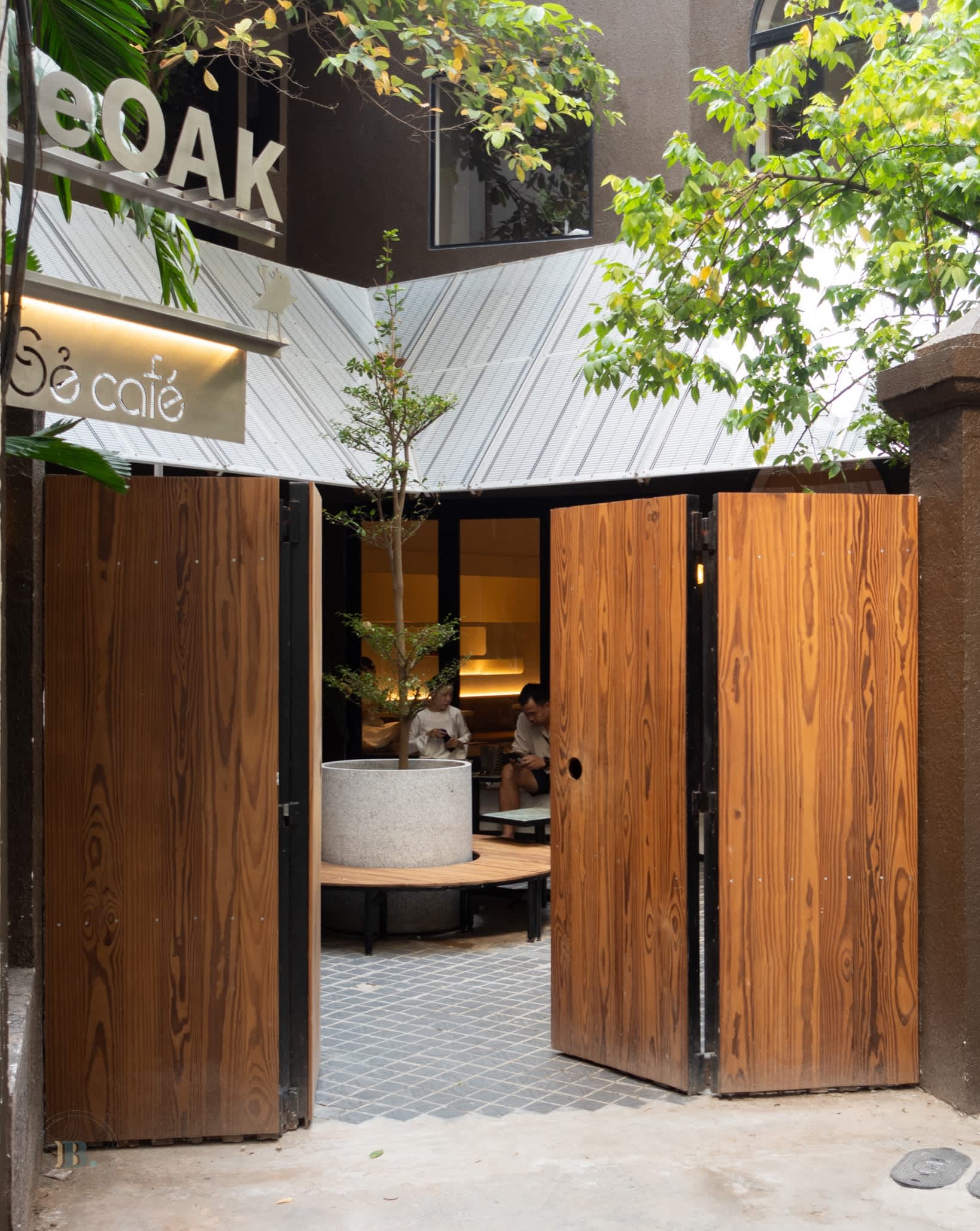 Sẻ Café