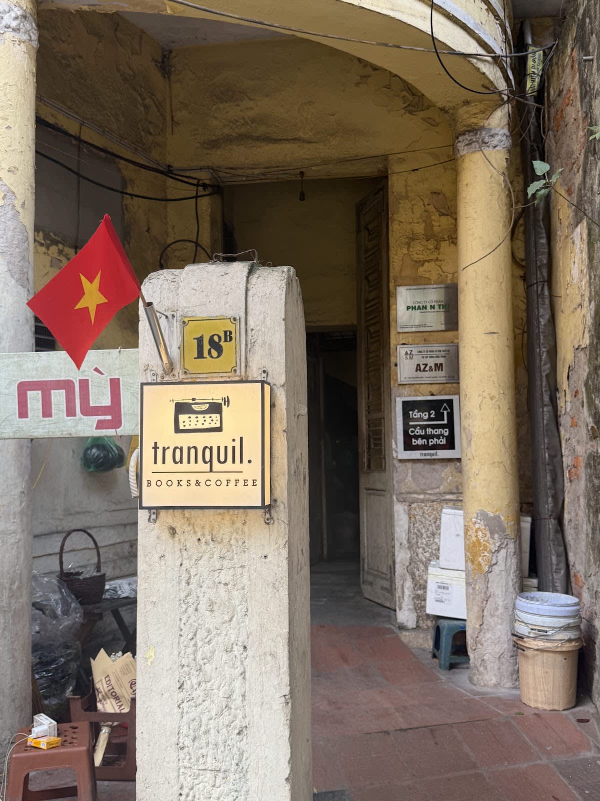 Tranquil Books & Coffee • Nguyễn Biểu