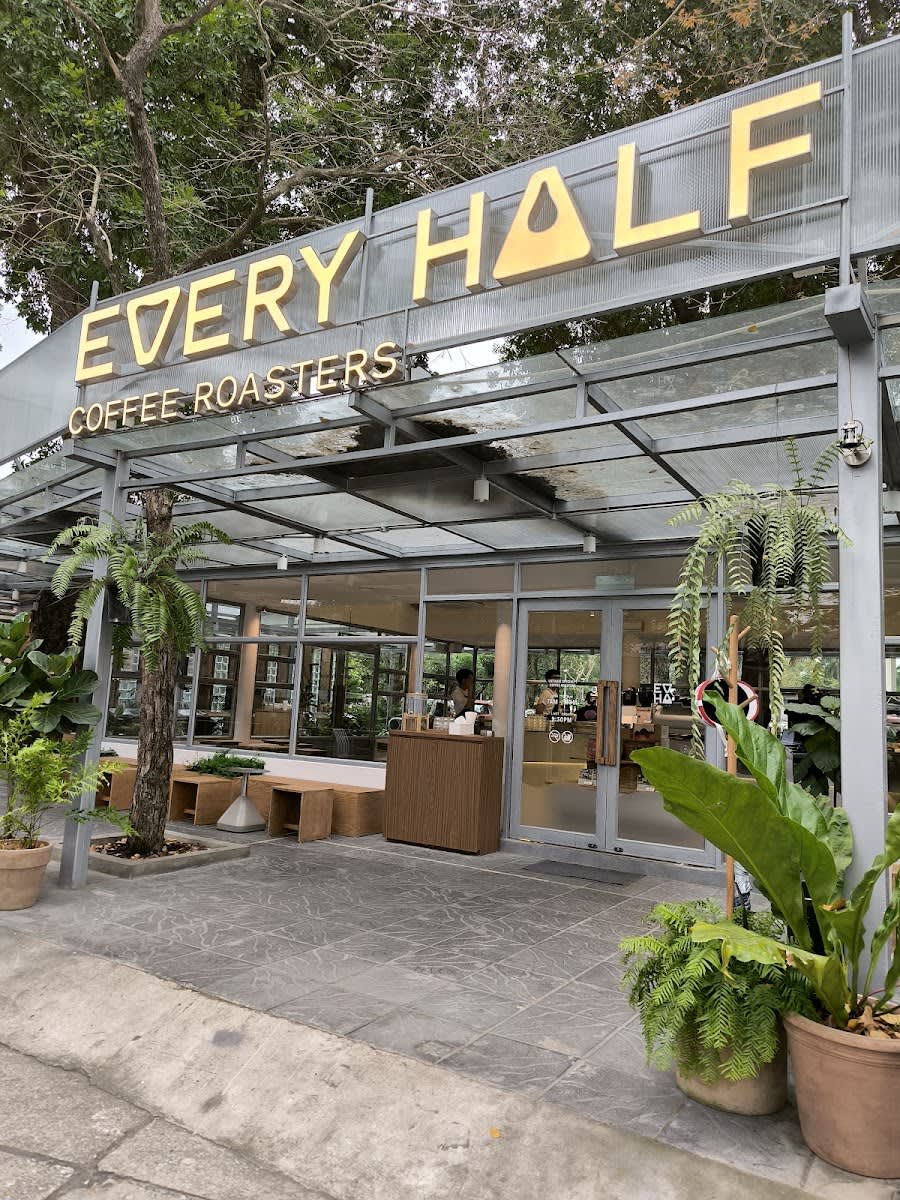 Every Half Coffee Roasters • Ngọc Hà