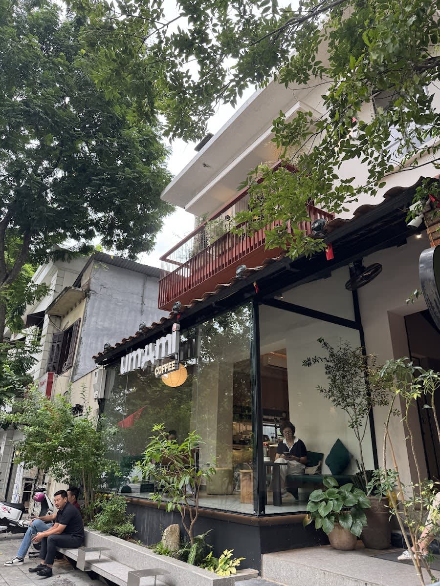 Umami Coffee • Nguyễn Gia Thiều