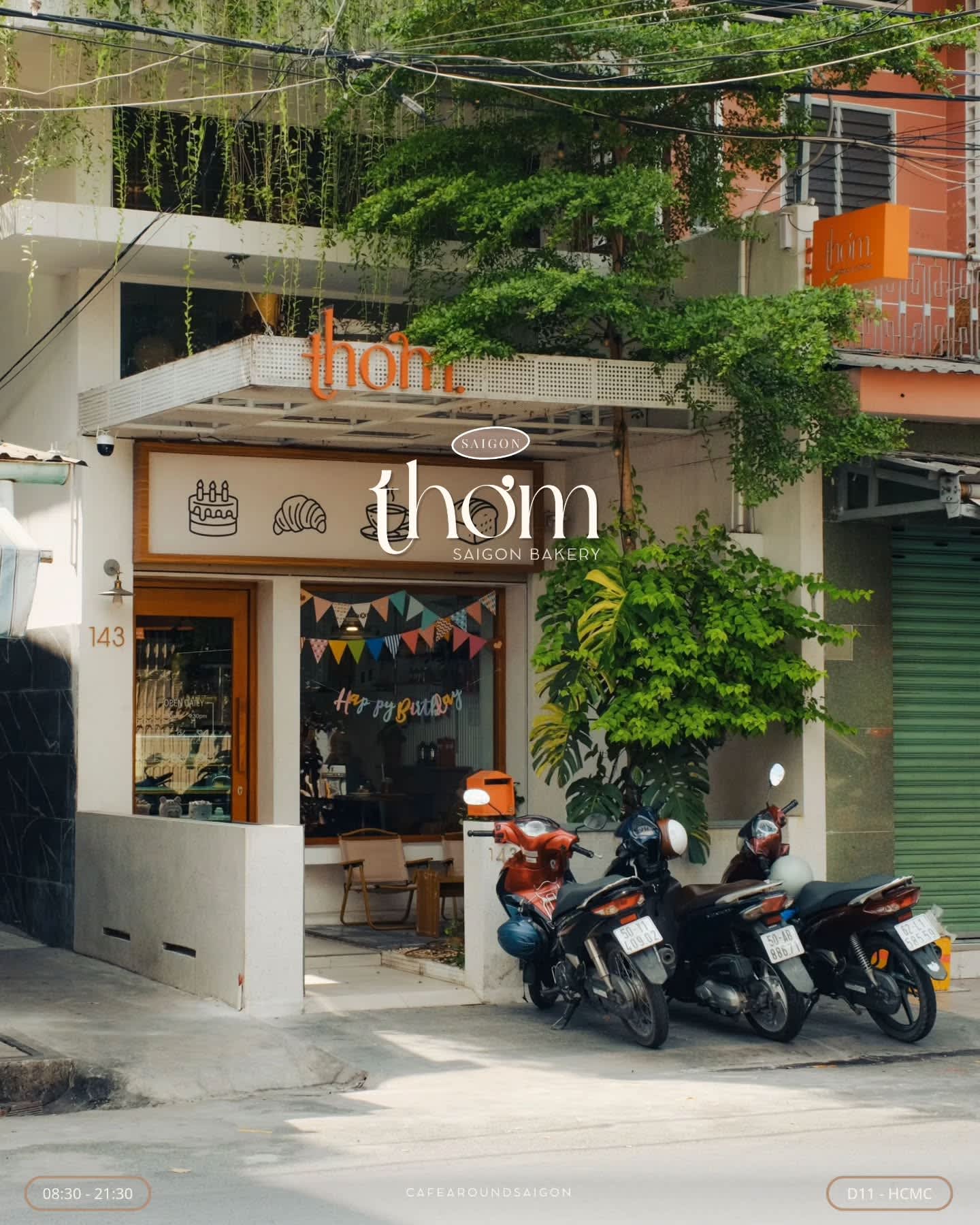 Thơm Bakery