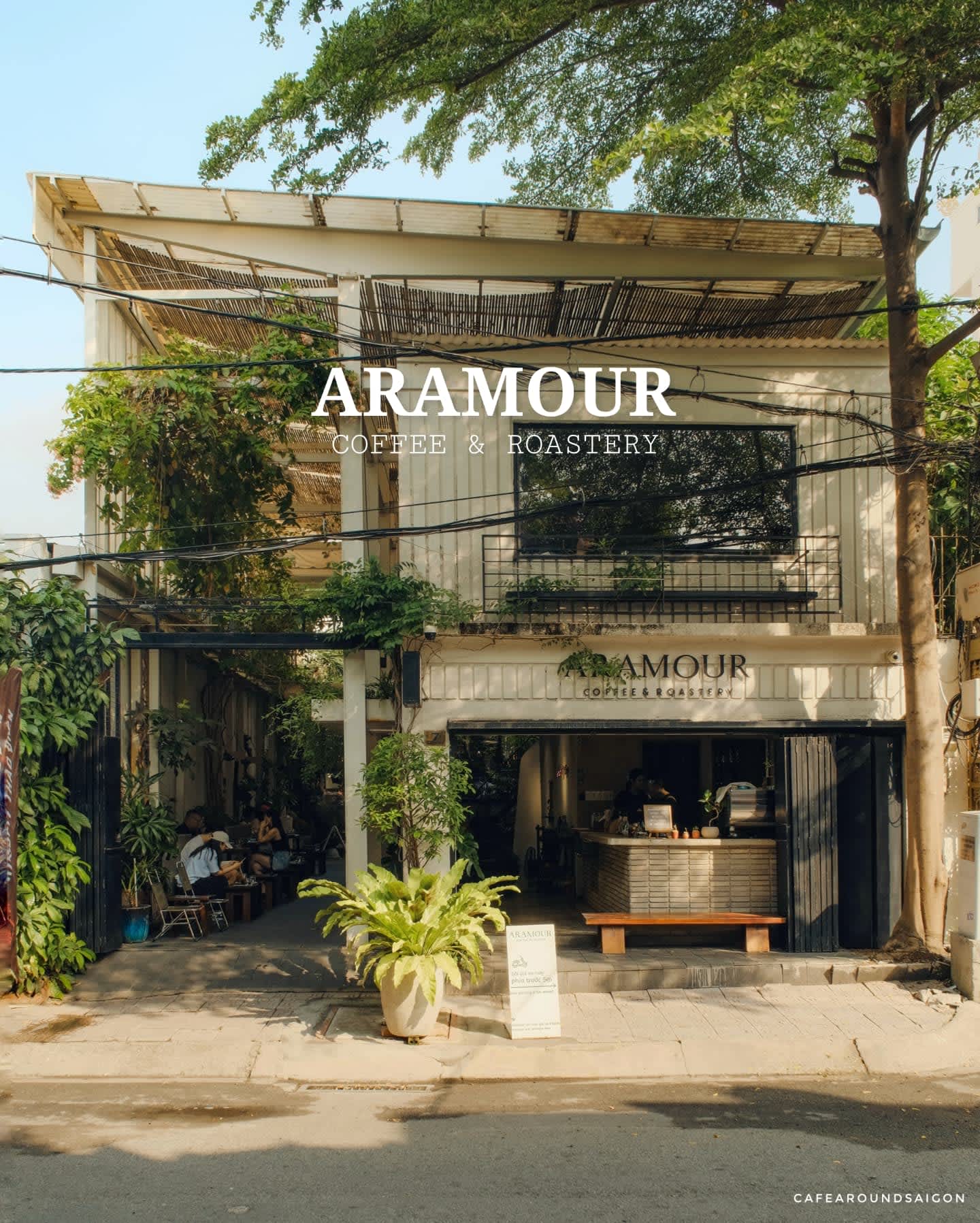 Aramour Coffee Roasters • Lê Văn Miến