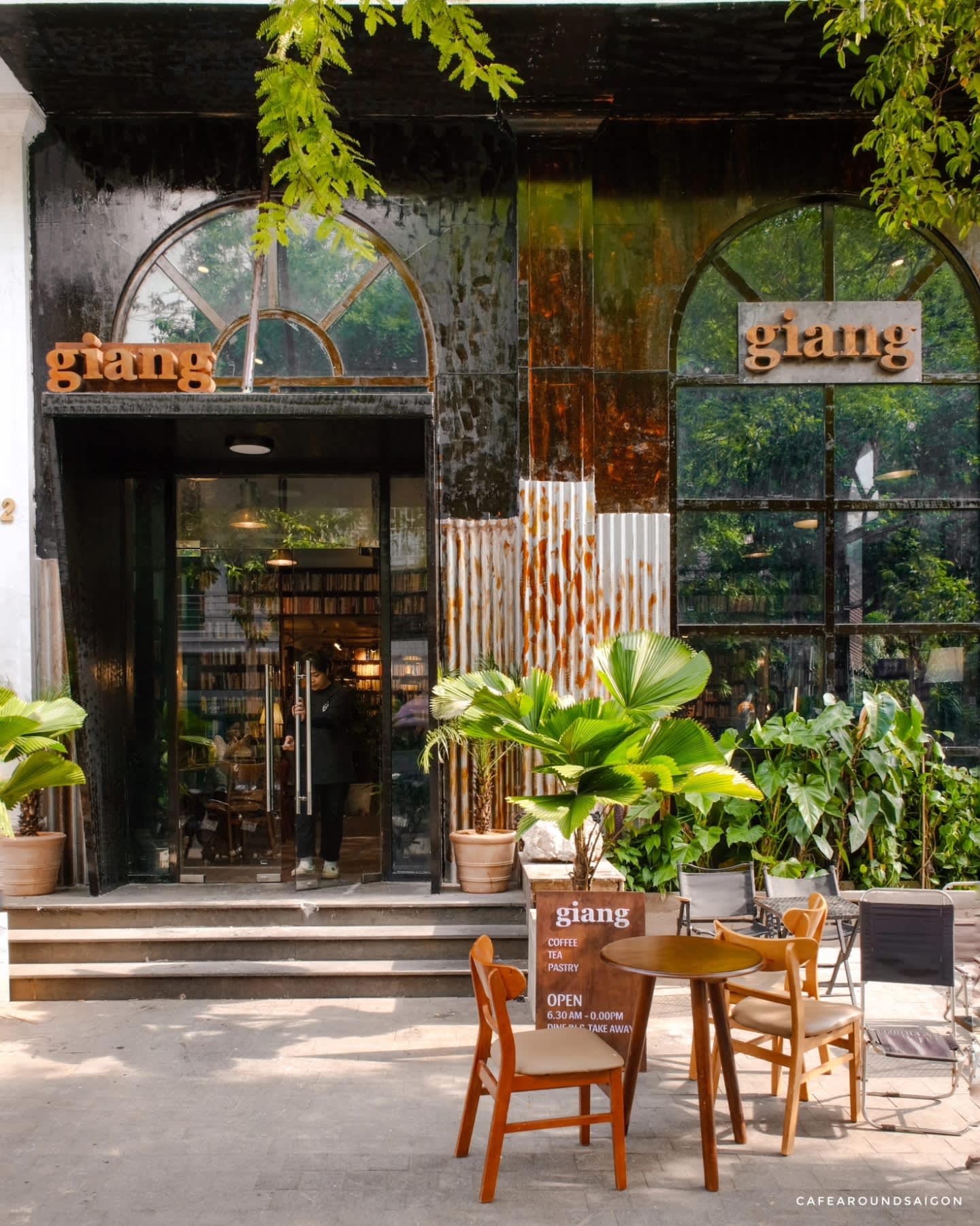 Giang Cafe