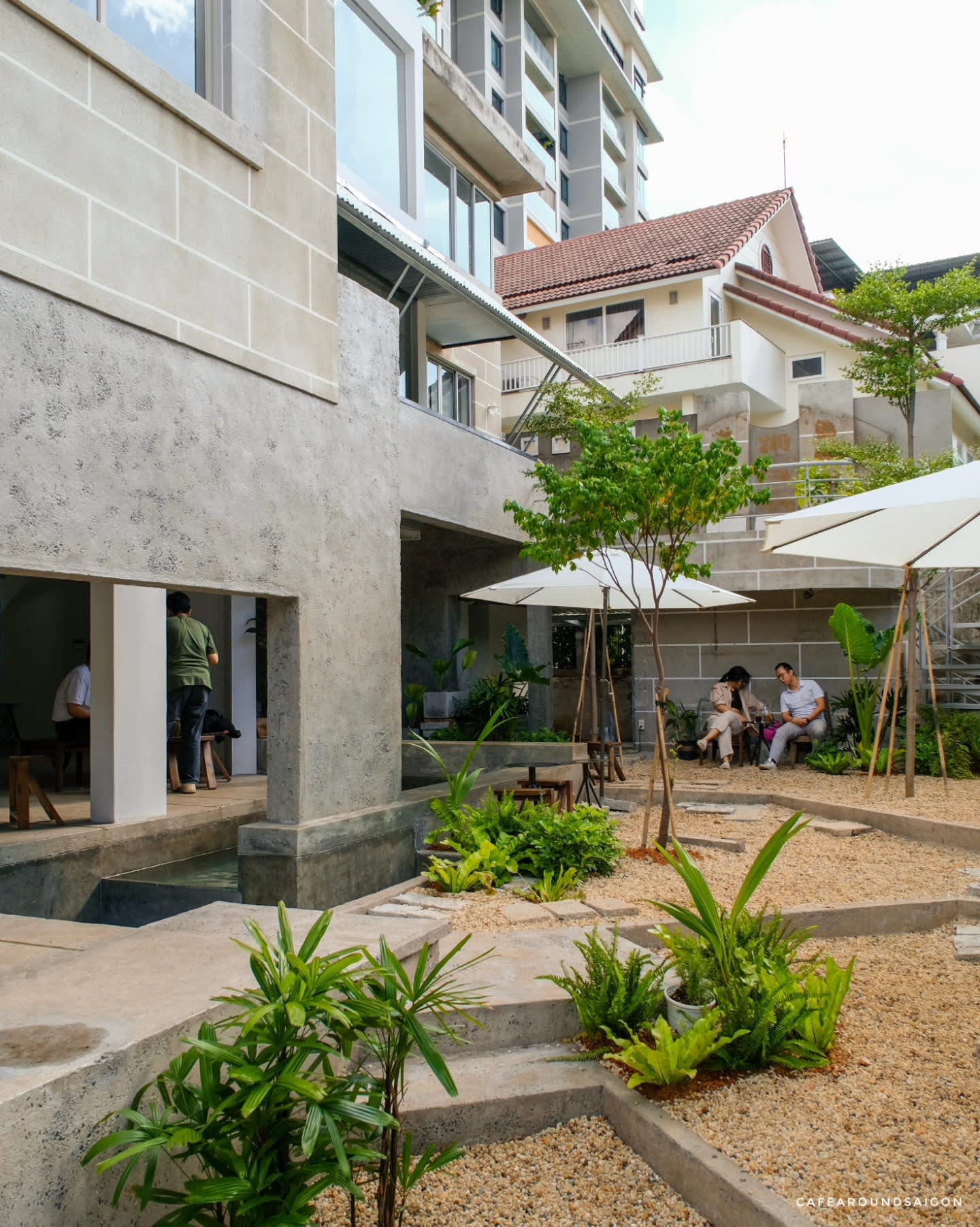 Vừa Vừa Cafe
