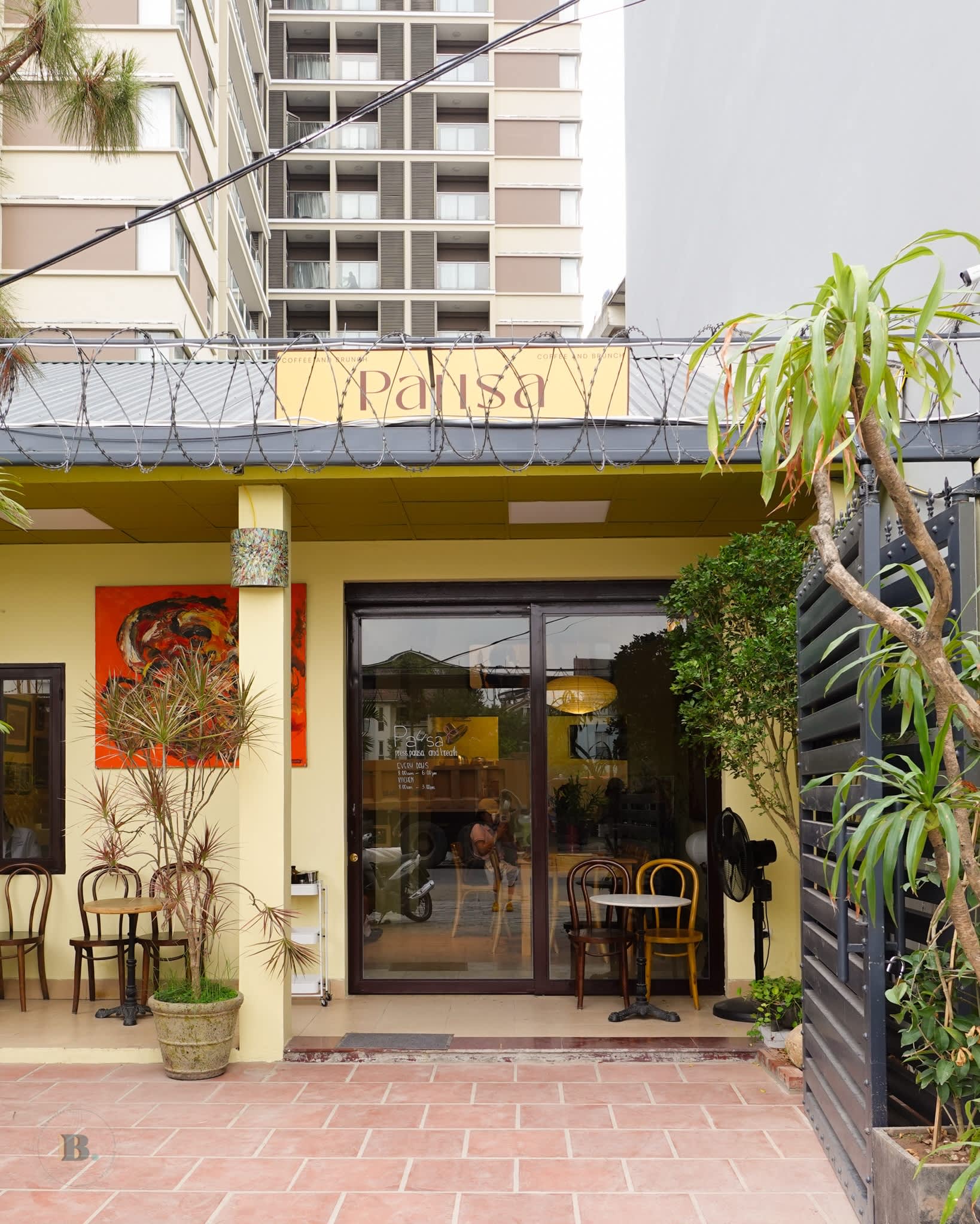 Pausa Coffee & Brunch