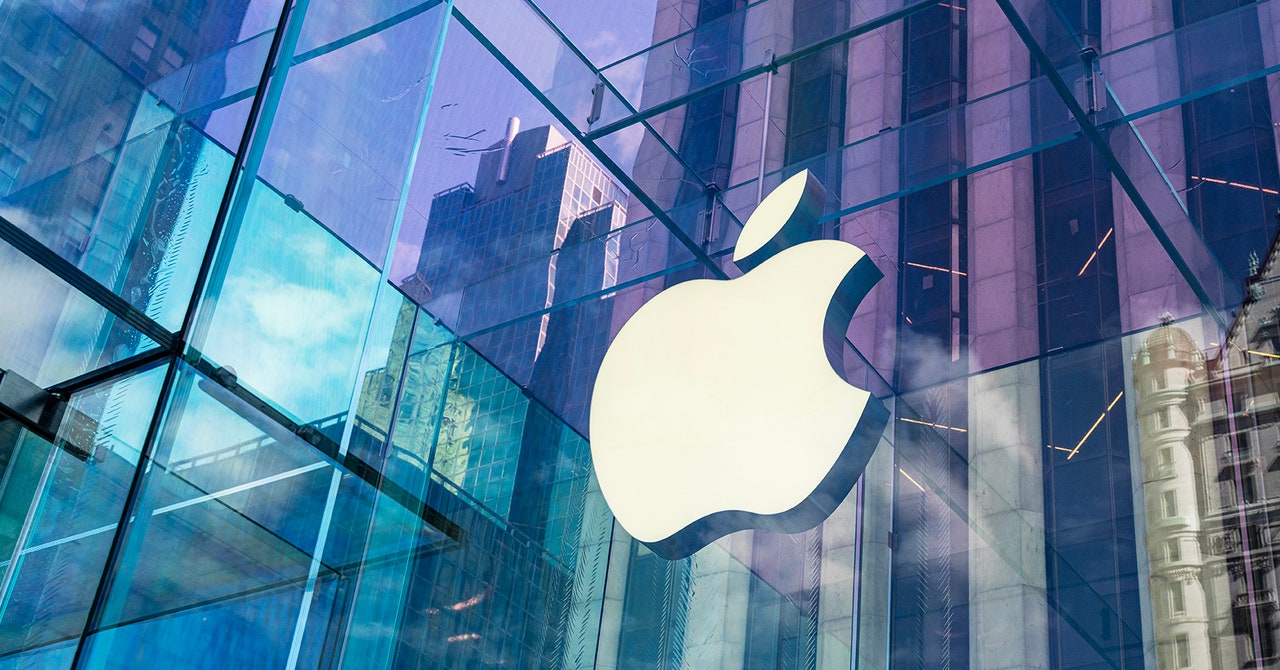 Epic Games critica a Apple por rechazo en la App Store.