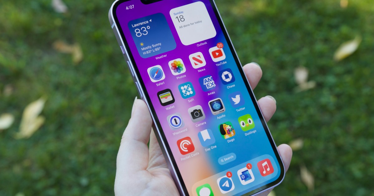 Cover Image for Fecha de lanzamiento de iOS 18: descubre cuándo actualizará tu iPhone.