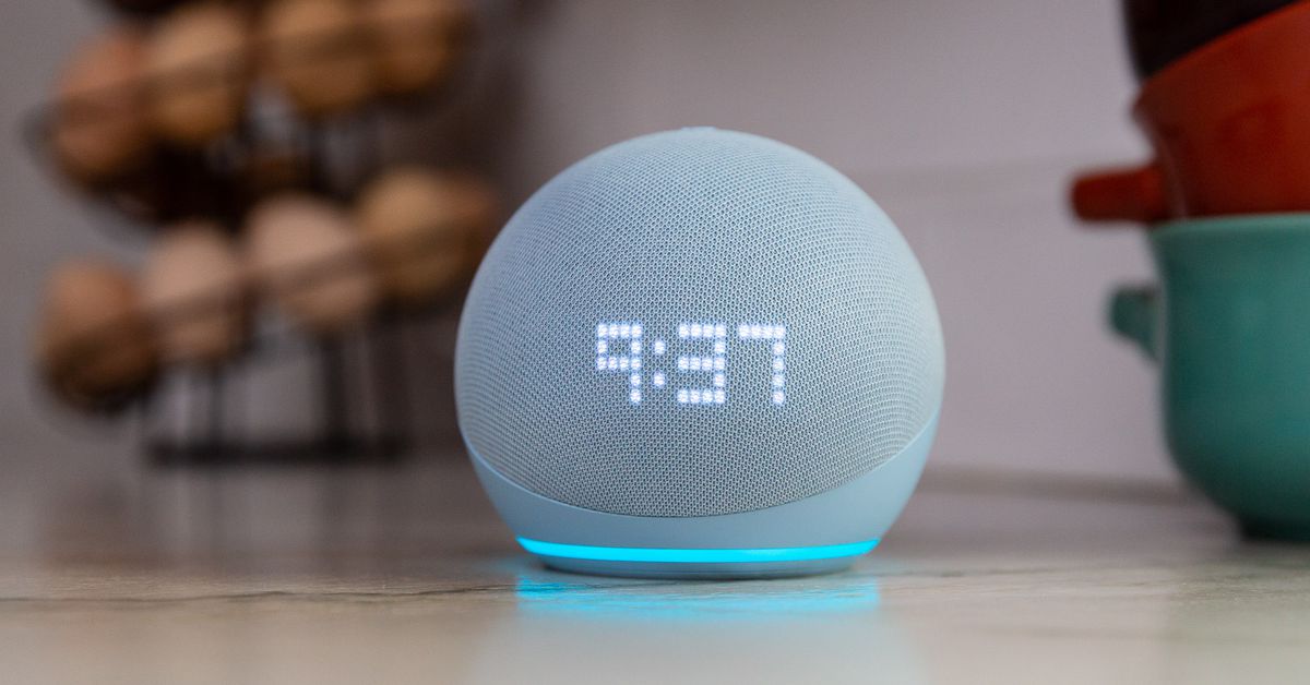 Amazon dejará de ofrecer mi Echo favorito: el Echo Dot con reloj.