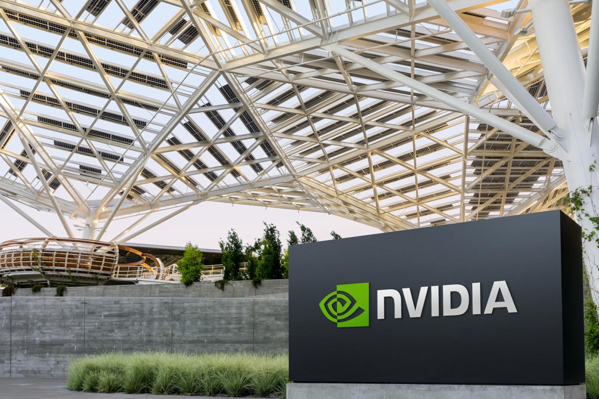 Cover Image for Se informa que el equipo de IA de NVIDIA extrajo videos de YouTube y Netflix sin autorización.