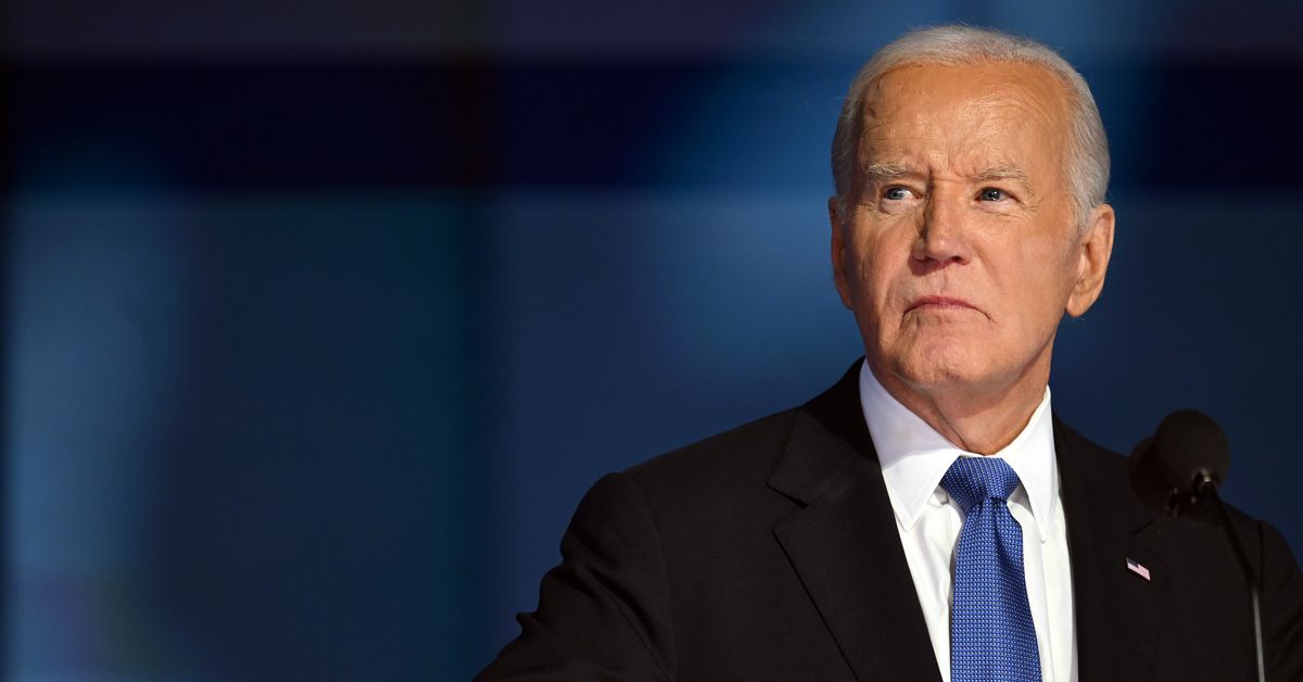 Cover Image for Telecom pagará un millón de dólares por una llamada automatizada falsa de Joe Biden.