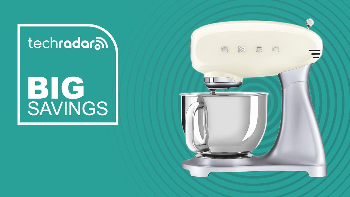 Aprovecha un descuento de £220 en esta batidora de pie Smeg de 4.8L en AO y disfruta de lo mejor de ambos mundos.