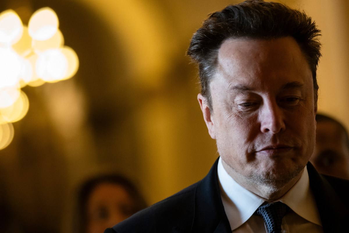 Elon Musk enfrentará sanciones de la SEC por no presentarse en el tribunal.