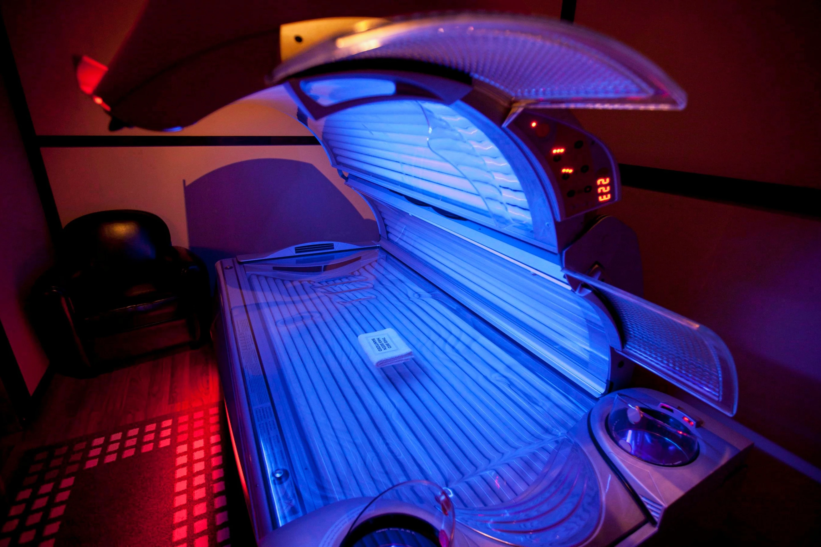 Dermatologist explains tanning effects and UV damage on human skin