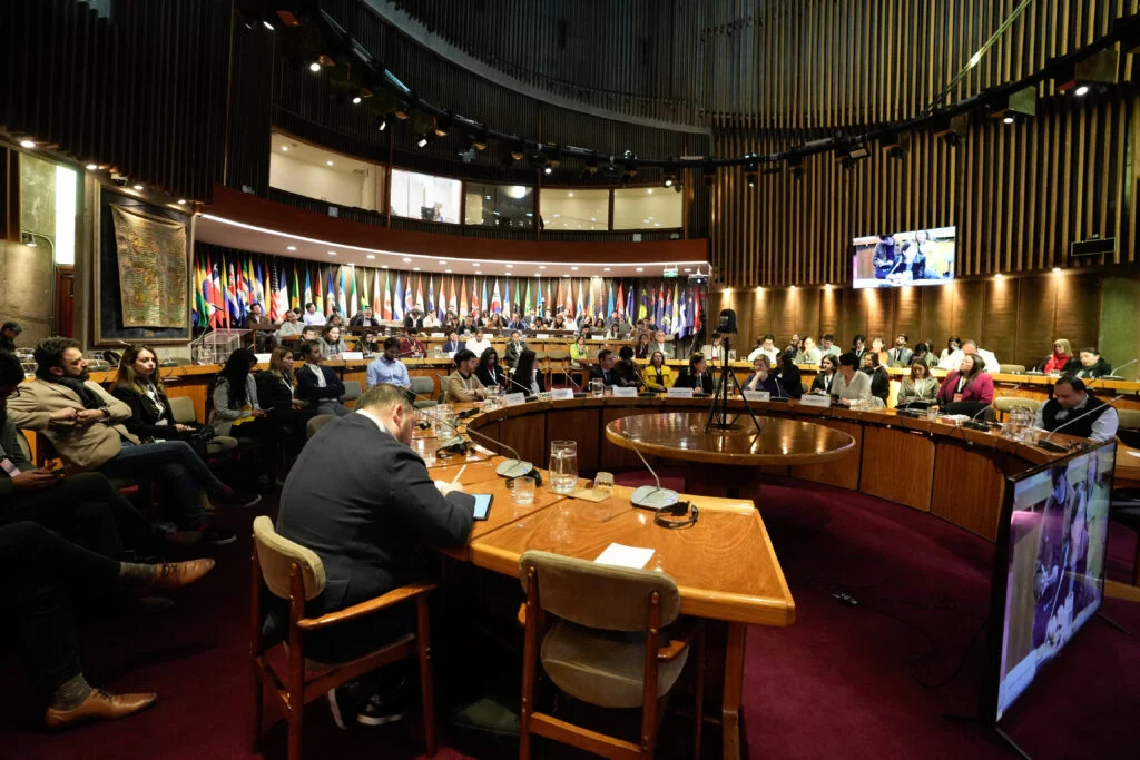 University rectors and research directors sign cross-border AI and scientific cooperation charter at UNAM.