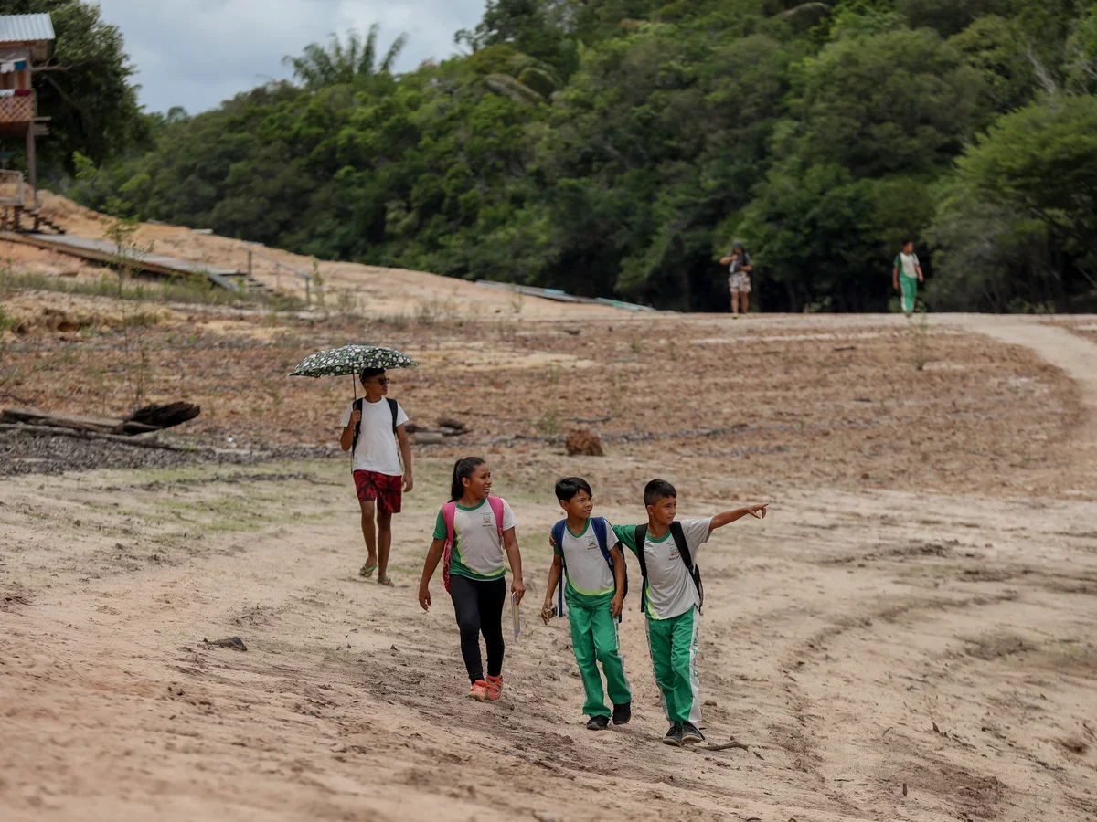 Children and rural families face severe water scarcity and drought across vulnerable Latin American basins.
