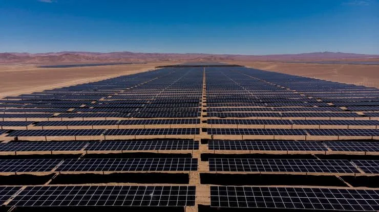 Clean energy generation and mega-infrastructure projects attract international capital across Latin America.