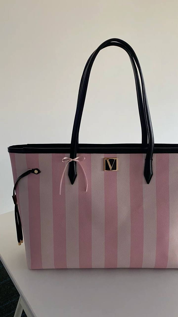 Victoria's Secret store