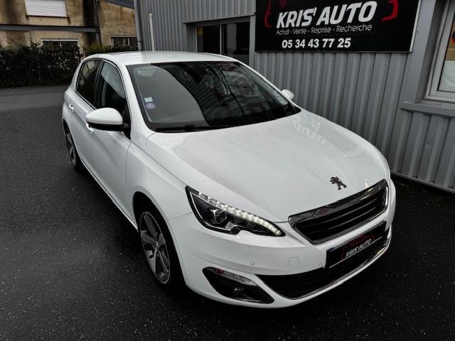 PEUGEOT 308 II 1.2 130 cv Allure 138000 kms moteur neuf à 119000 kms