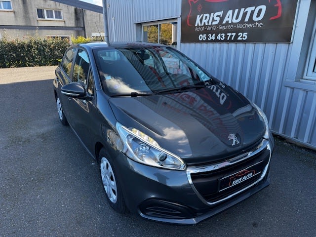 Peugeot 208 1.2 82 cv ACTIVE distribution neuve