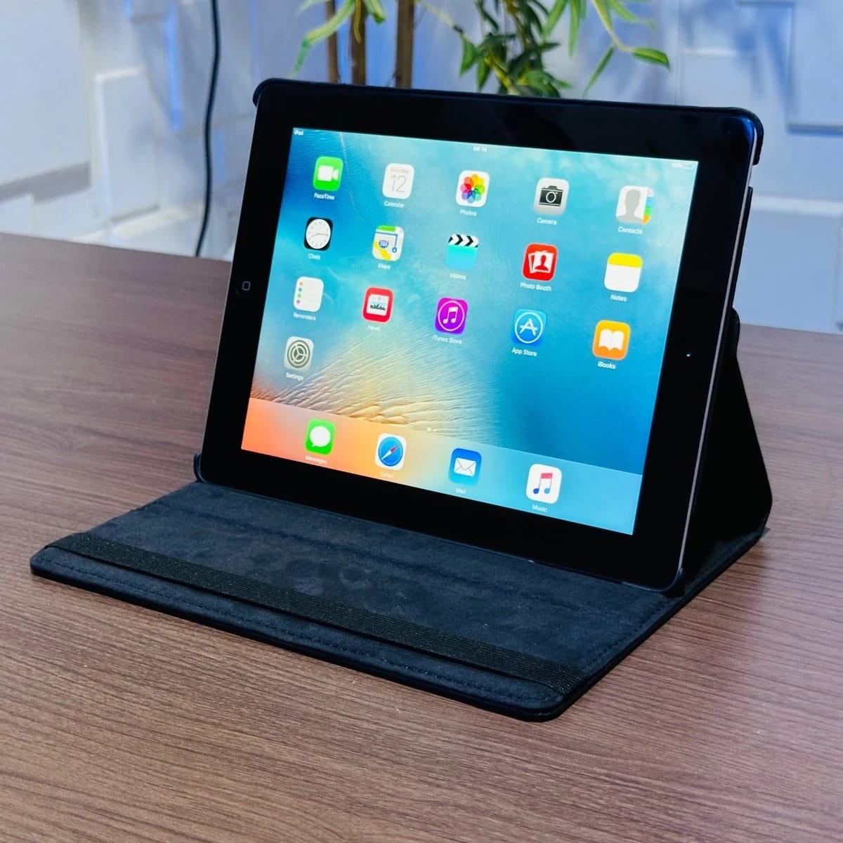 64GB   Apple   iPad   2   -   WiFi   -   Black ₦40,000.00 - image 3