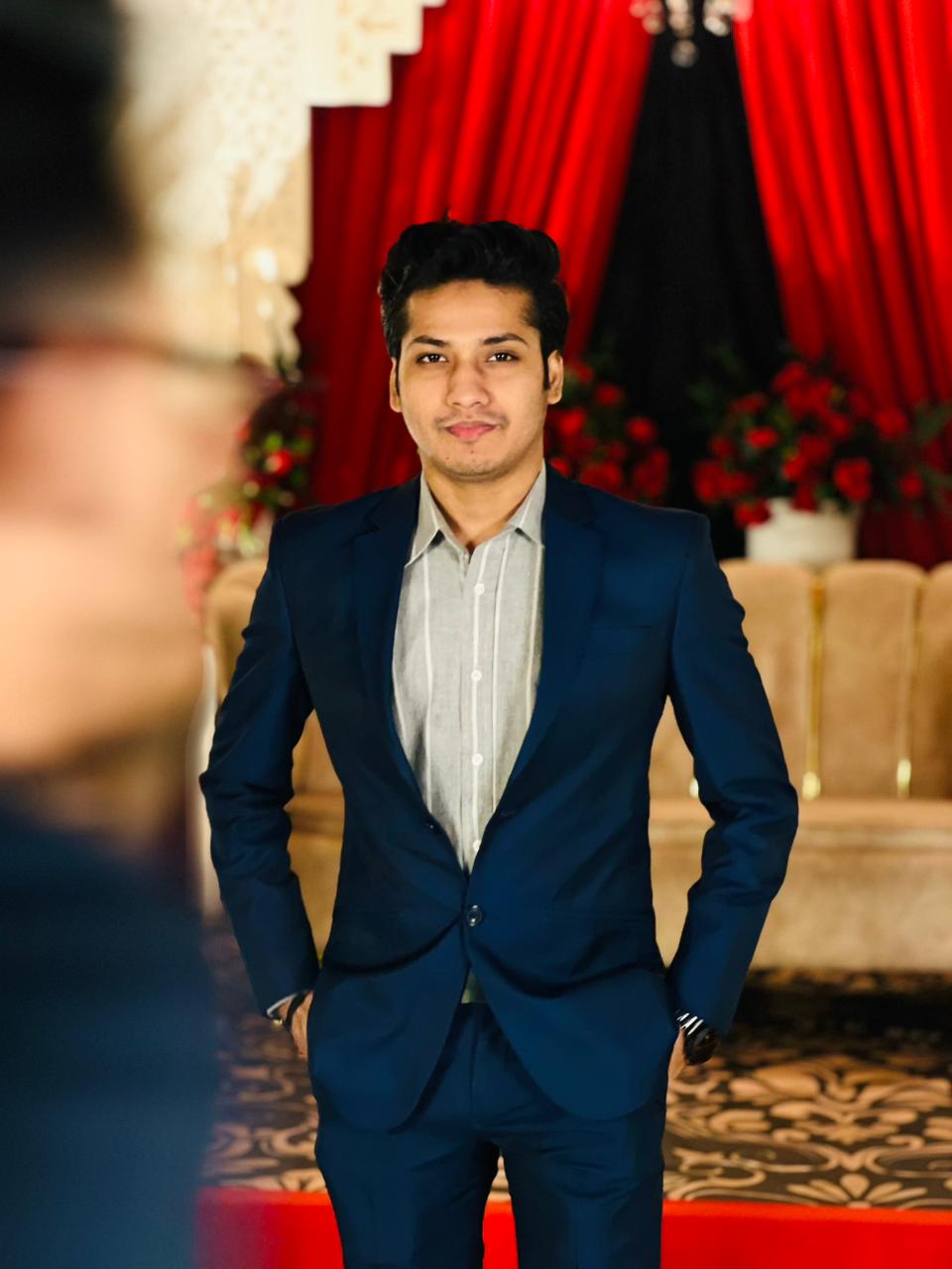 Momenul Hoque