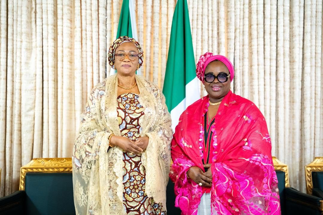 Mrs. Disu partners with First Lady’s Renewed Hope Initiative for barracks welfare