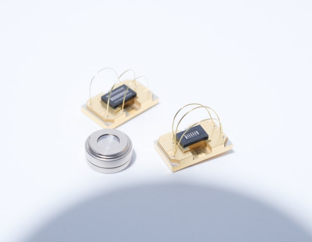 Optical Chips and Components — generic illustrative product-family rendering, not actual OEM sample