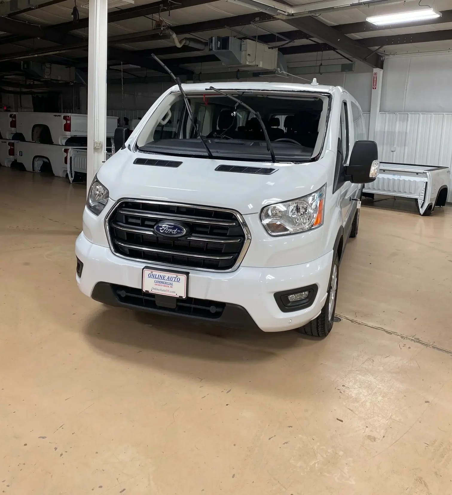 Auto glass repair mi