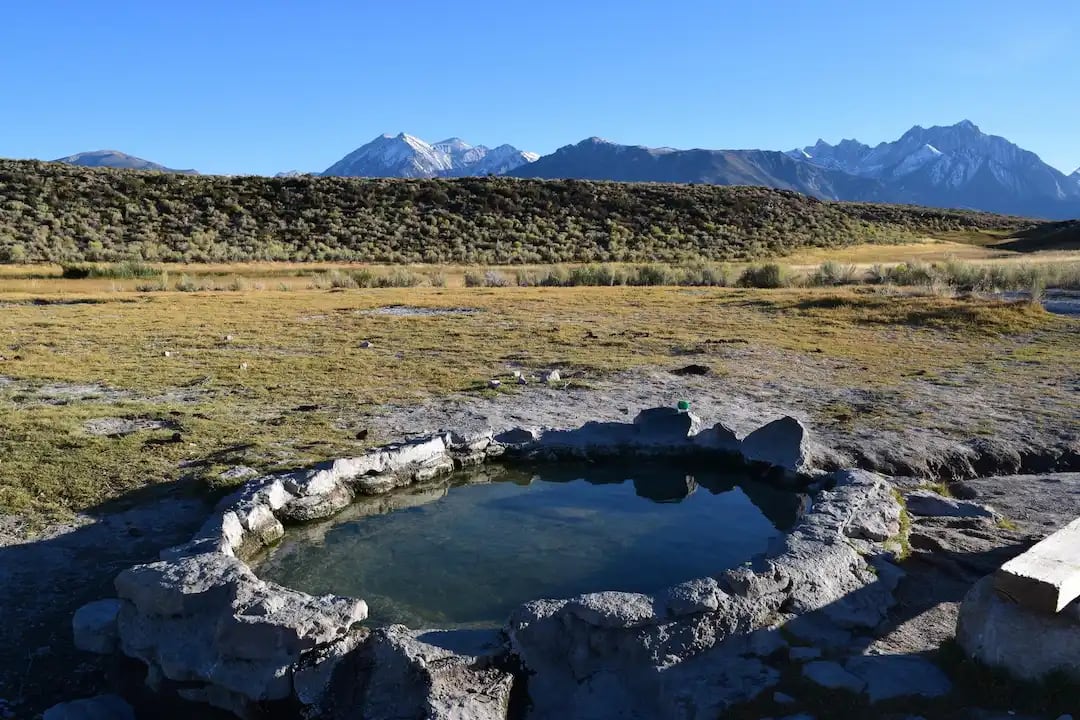 Mammoth Lake Hot Spring of Yellowstone